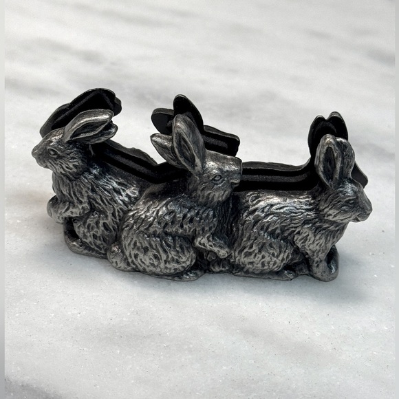 Vintage Pewter 3 Bunny Business Card Holder 3.5" x 1.4" and 1.6" tall - Picture 1 of 5